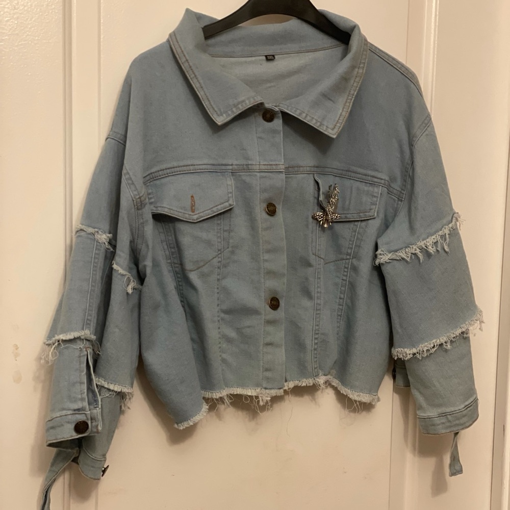 Women’s cropped Jean jacket